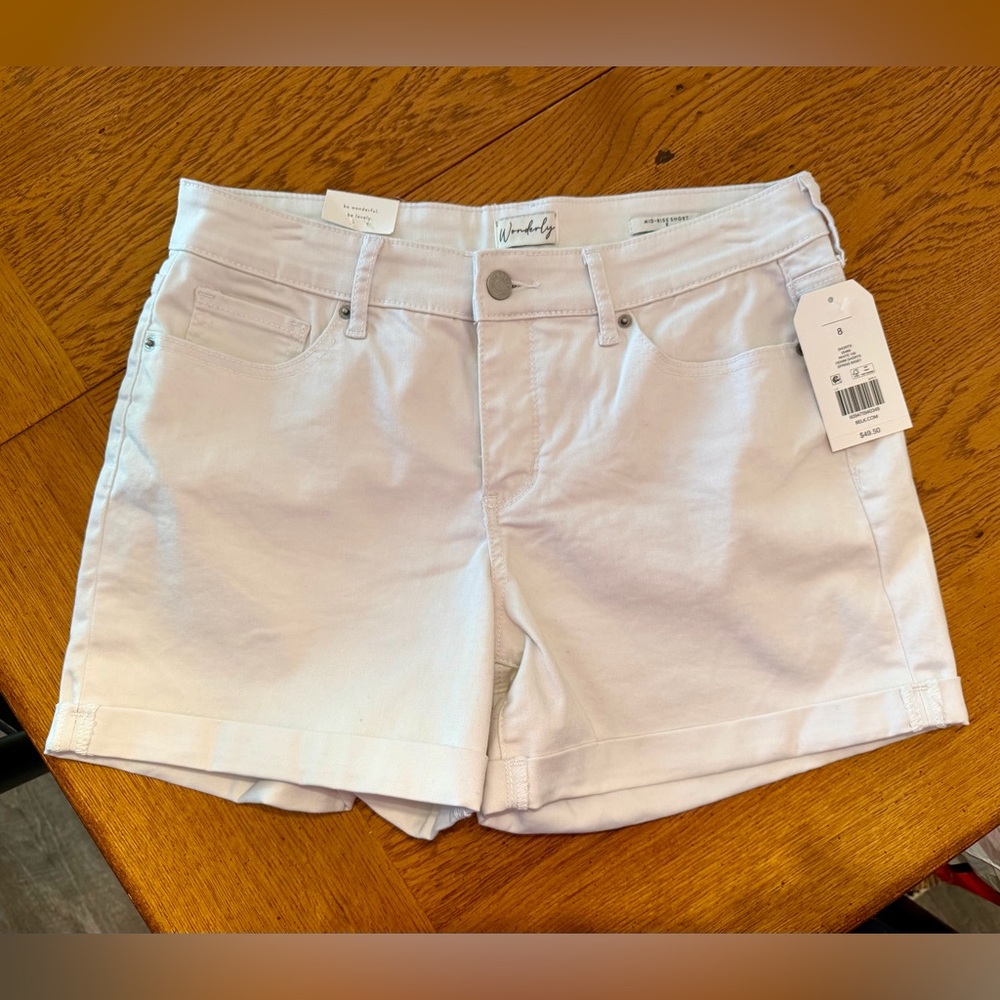 Wonderly White Roll-Hem Women's Jean Shorts - 8